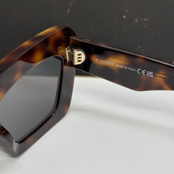 NEW LOEWE LW40145I 52A WOMEN SUNGLASSES HAVANA CAT EYE LOEWE EYEWEAR - Picture 10 of 11